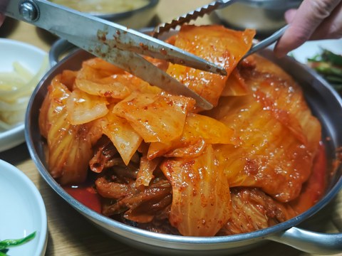 이 비주얼이면 소주 무조건이지