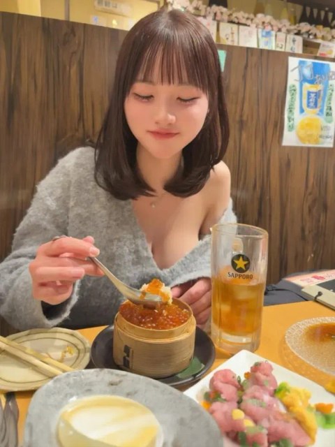 이거 진짜 성게알밥 맞나요?