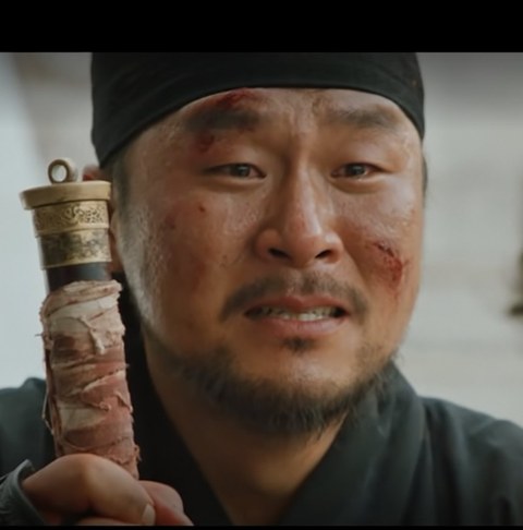 믿고 보는 배우 윤경호의 존재감