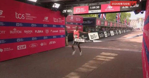 드디어 마라톤 2시간의 벽 깨짐